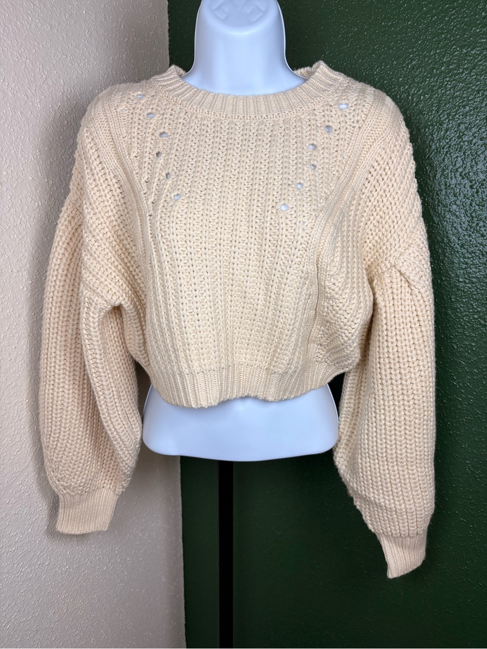 Topshop Cream Chunky Crewneck Cropped Sweater